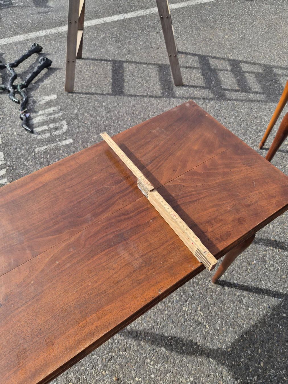 Tavoli: Spieltisch antik – Usato da La Neuveville venduto da mpe_87b8 3