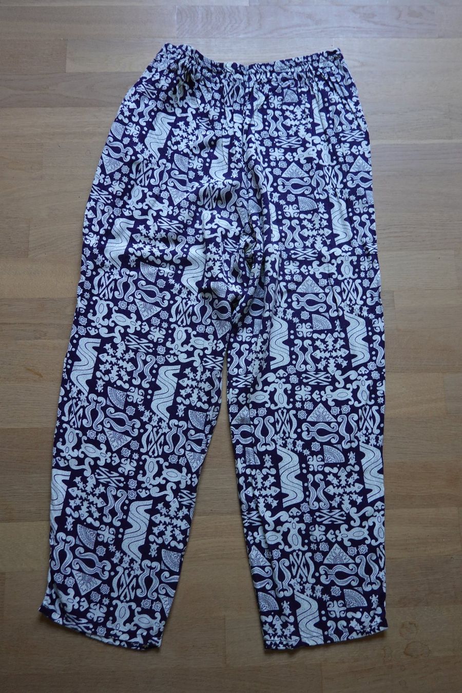 Pantaloni: Batikmuster Hose - Sommerhose - M - dunkelblau-weiss – Usato da Jona venduto da simongarden 7