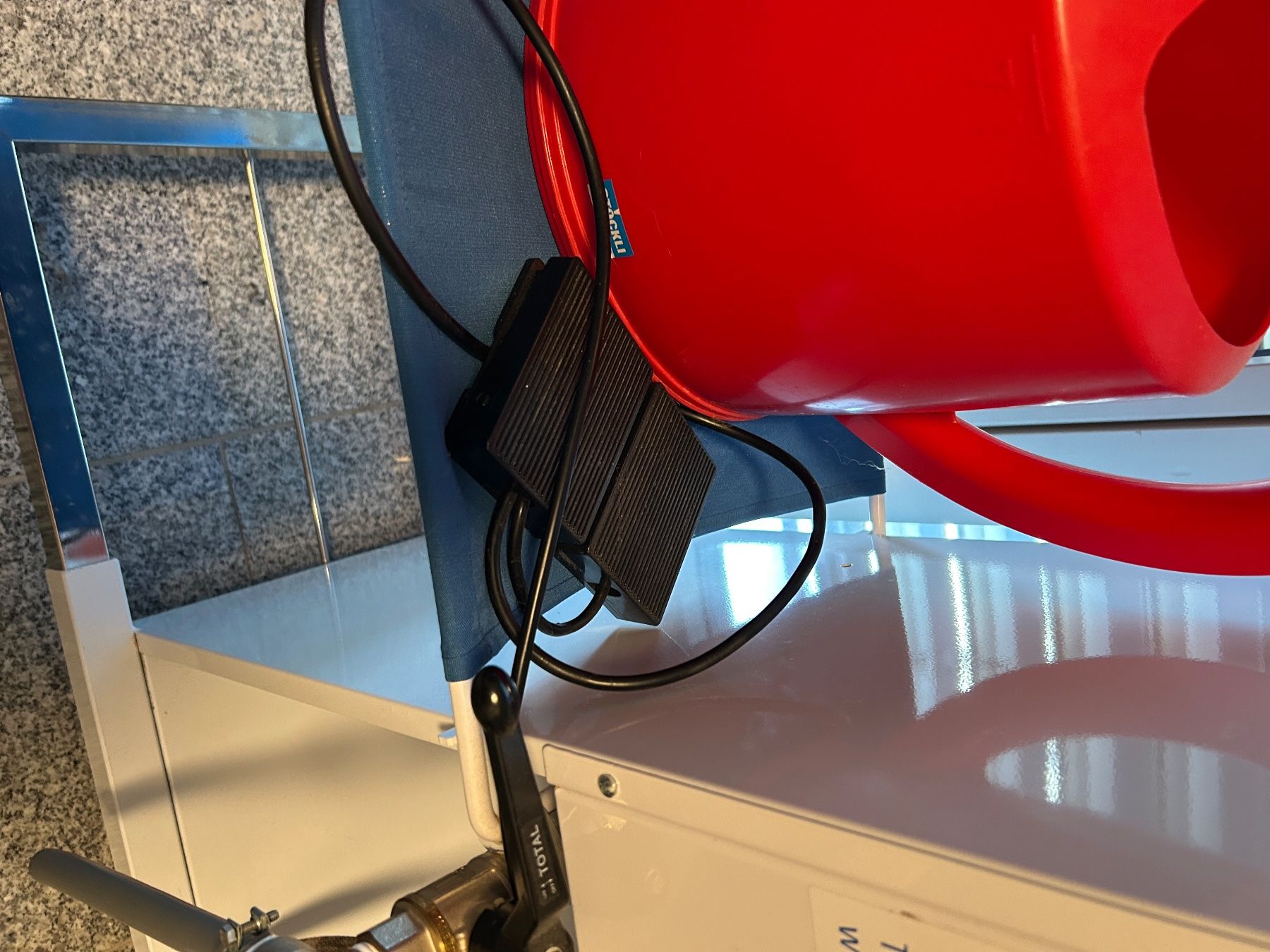 Ferri da stiro: Bügelstation SCHÄERER Textilpflegesysteme AG CH-4629 Top – Usato da Hitzkirch venduto da Desi77 3
