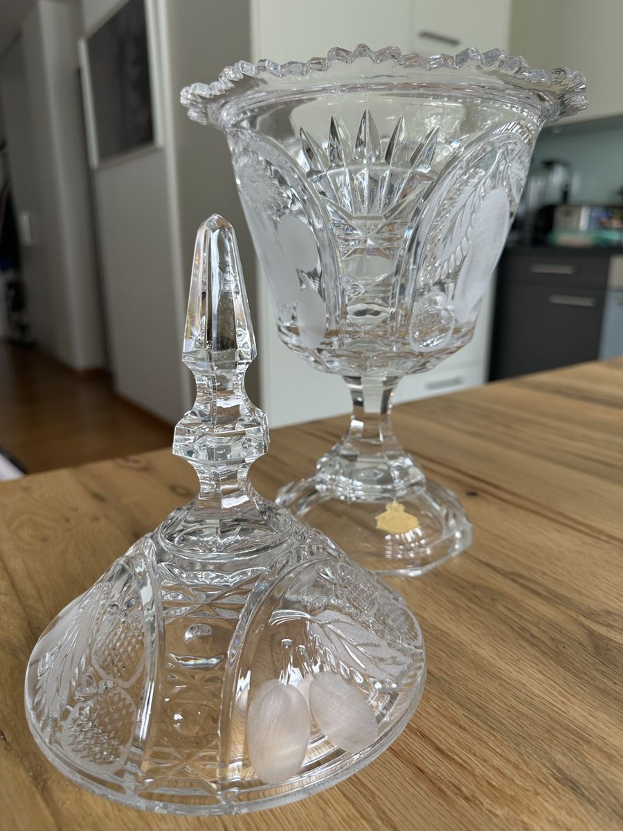Ciotole: Grosse Vintage Bleikristall Prunkschale mit Deckel, 40 cm – Usato da Schwyz venduto da juerg1991 4