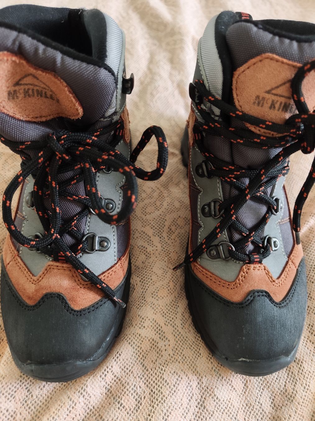 Mckinley Scarpe da uomo: MC kinley Wanderschuhe gr. 35 – Usato da Muttenz venduto da Hermesvonthan 2