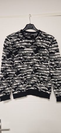 Pull John H, taille L, motif camouflage hivernal