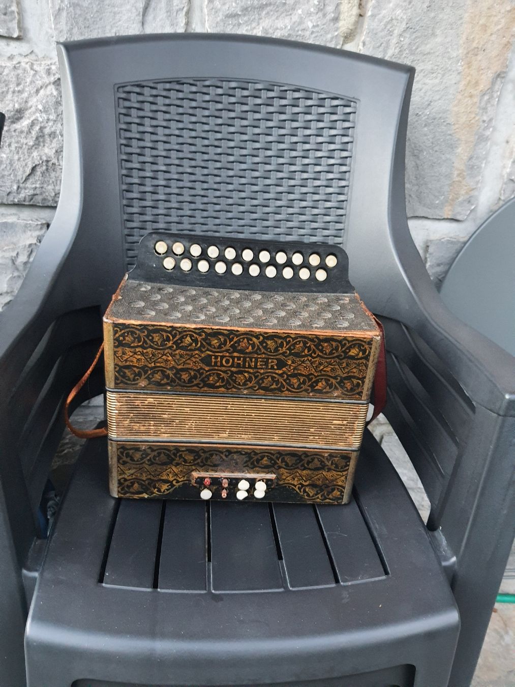 Hohner Strumenti musicali: accordéon hohner diatonique  – Usato da Pont-de-la-Morge venduto da Mirabelle0