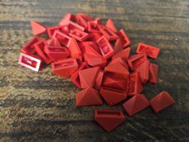 lego 3048 lot de 45 pièces Red Slope 45 2 x 1 Triple
