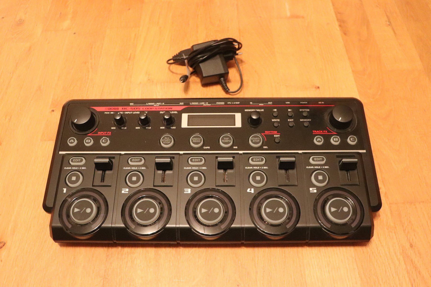 Boss Strumenti musicali: Boss RC 505 Loopstation – Usato da Fribourg venduto da StegoLoriginal