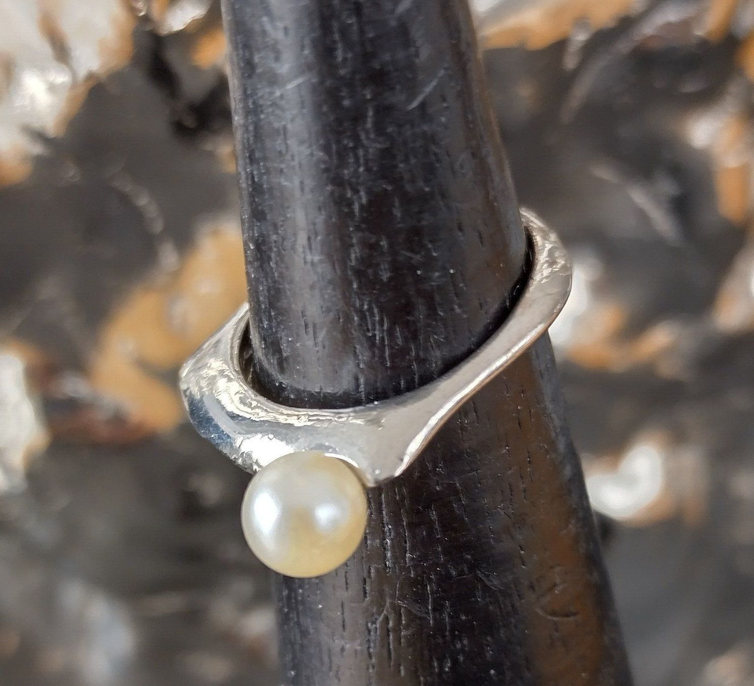 Anelli: MODERNER RING SILBER 925 MIT PERLE GR. 47 – Usato da Romanshorn venduto da BoutiqueA 4
