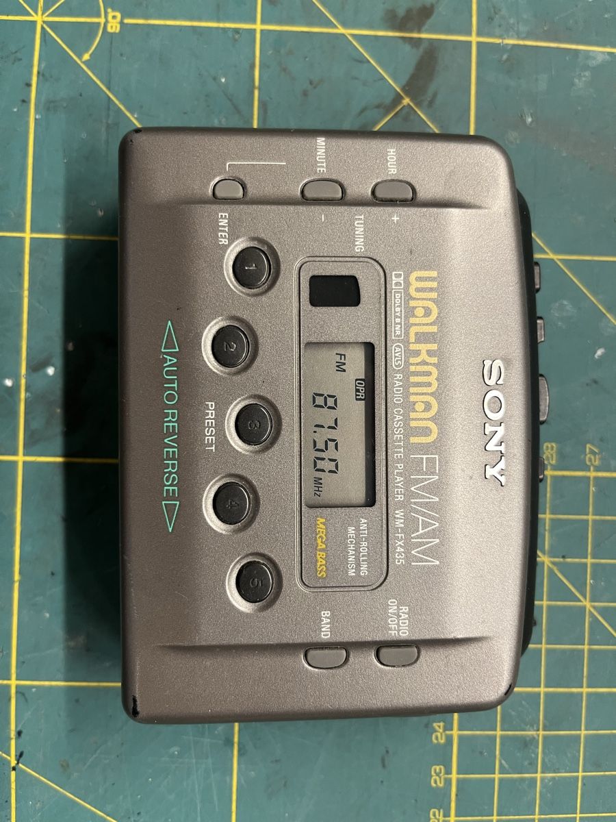 Sony Lettore multimediale portatile: Sony Walkman WM-FX435 – Difettoso da Tann venduto da Floripori123