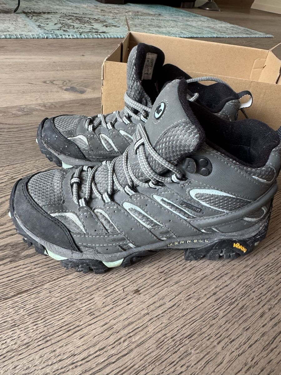Merrell Damenschuhe: Chaussure de randonnée  – Gebraucht aus Chéserex von evo_97yp