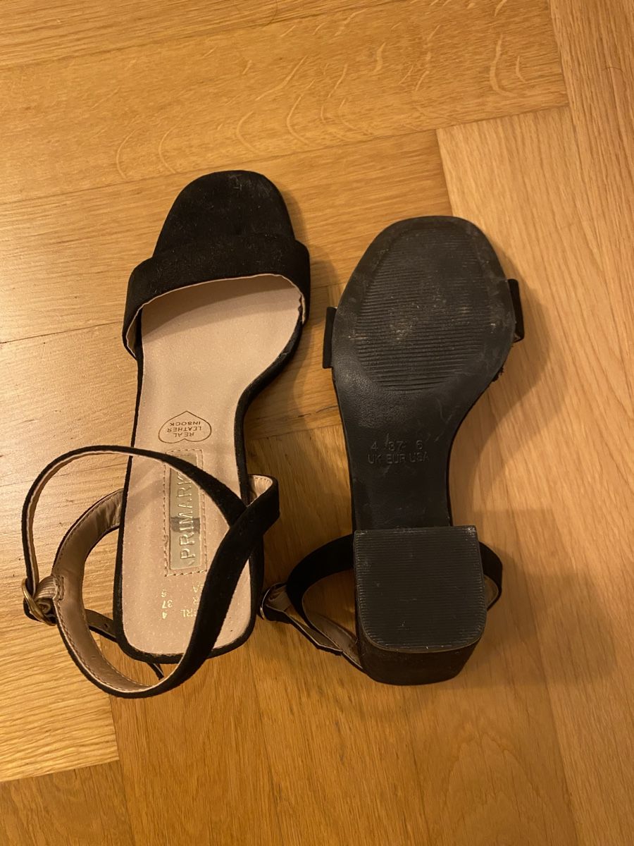 Scarpe da donna: Schwarze Absatzsandalen Gr. 37 – Usato da Luzern venduto da mor_97g7 3