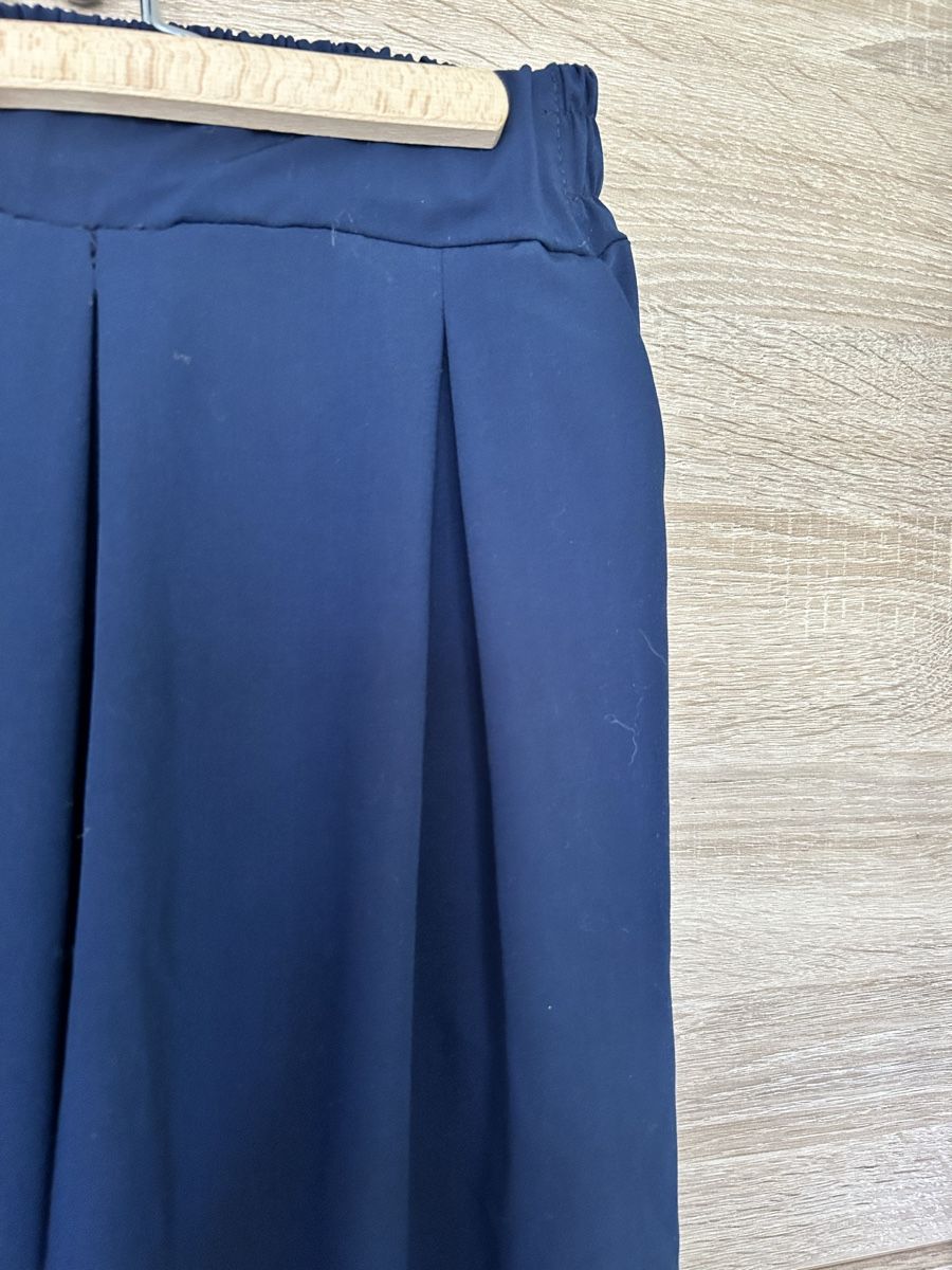 Pantaloni: Pantalon 7/8 – Usato da Lausanne venduto da naranjo 2