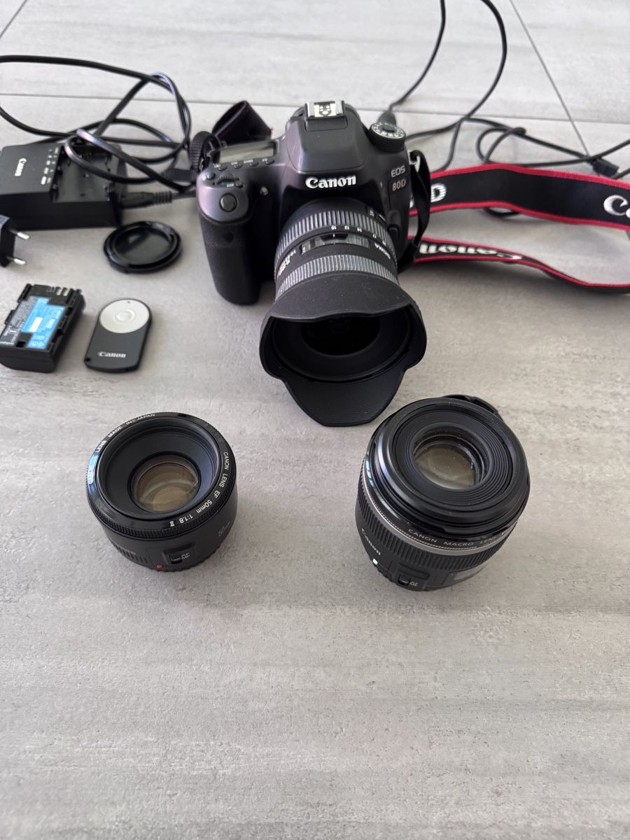 Canon Appareil photo: Canon EOS 80D mit 3 Objektiven – D'occasion à Schwyz par wheim4654