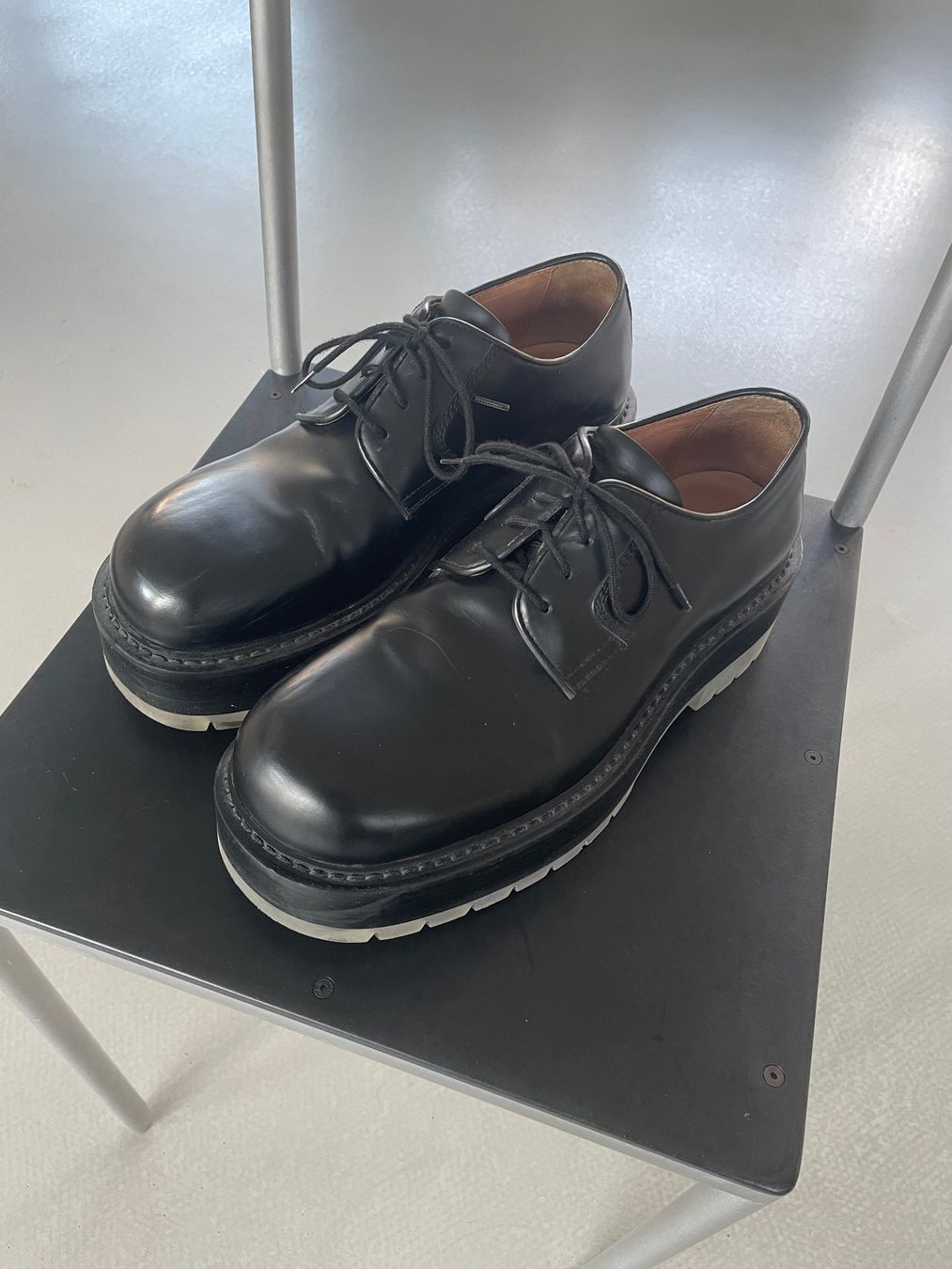 Bottega Veneta Scarpe da uomo: Bottega Veneta  Stilt chunky platform derby – Usato da Biel/Bienne venduto da DemCon