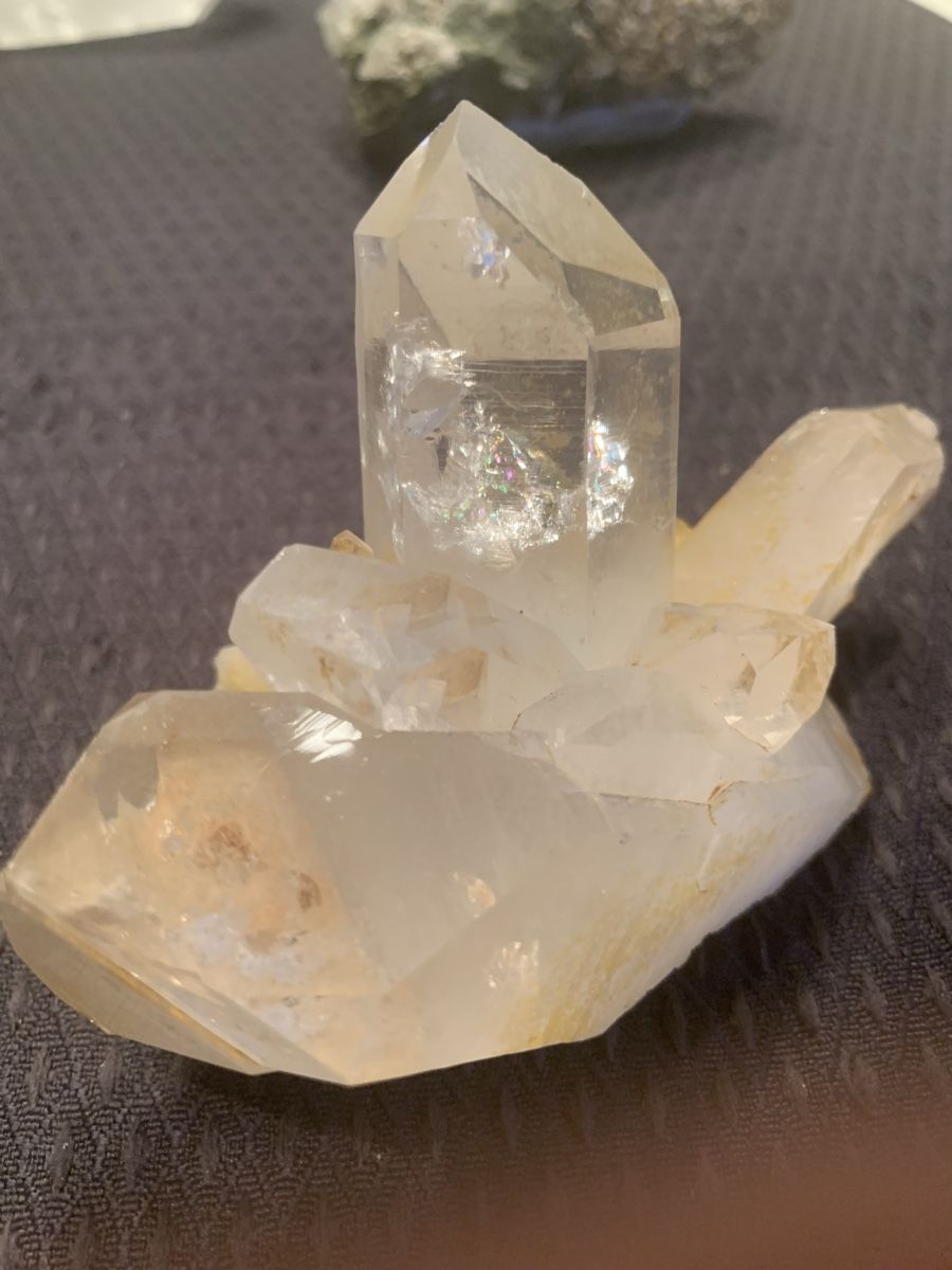 Minerali & Pietre curative: Bergkristall mit Limonit, ca. 13cm, Mathon, Schweiz – Nuovo e nell'imballaggio originale da Seeberg venduto da Mono1 2
