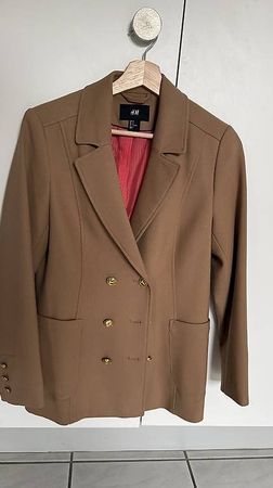 Eleganter Blazer Grösse 38... neuwertig