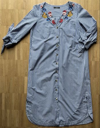 Wunderschönes Kleid der Kultmarke SET