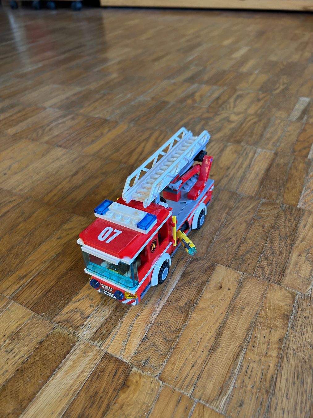 Giocattoli: Lego Feuerwehrauto mit Drehleiter – Usato da Winterthur venduto da Aaart666 1