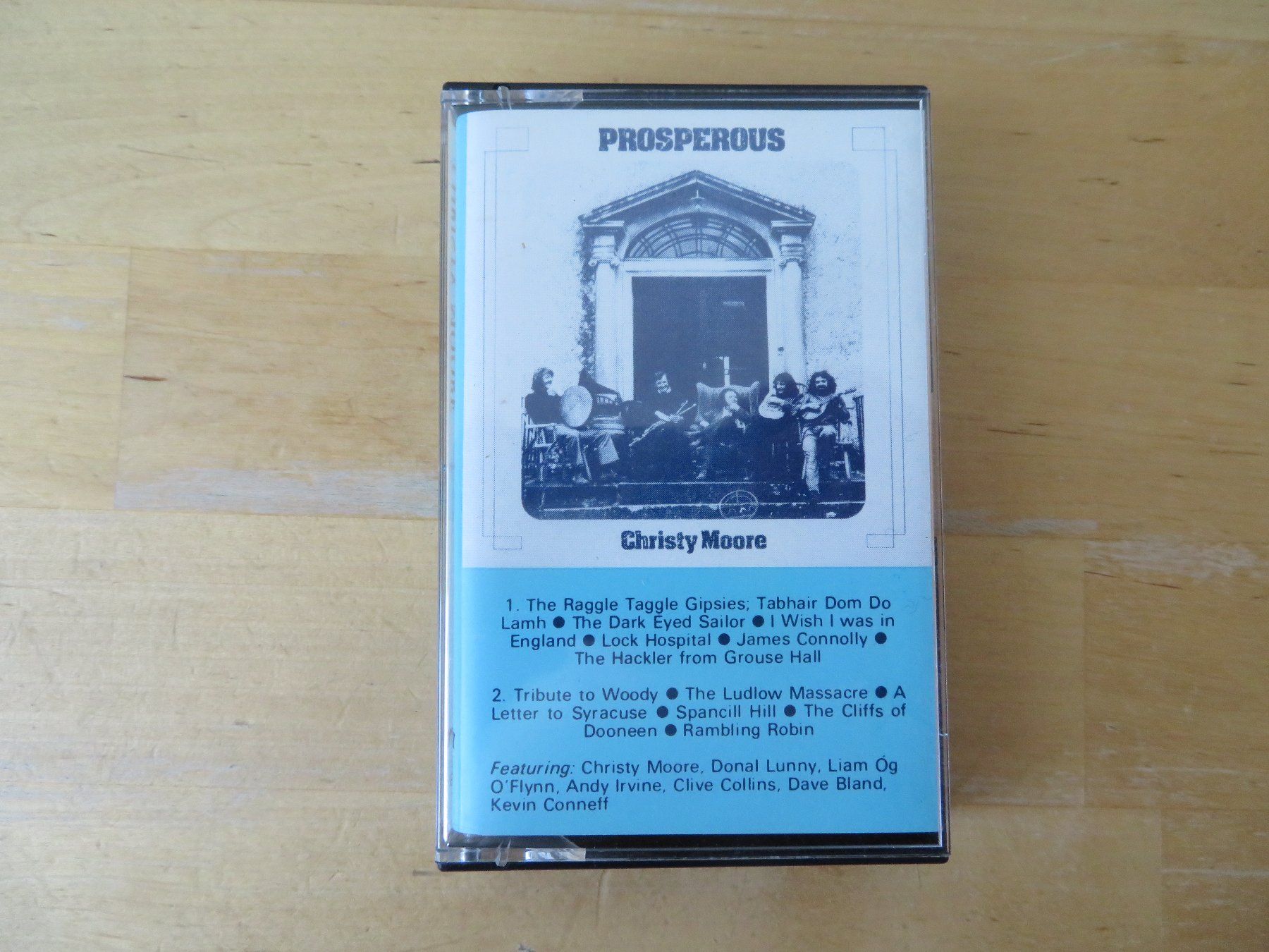 Kompaktkassetten: CHRISTY MOORE "Prosperous" – Gebraucht aus zürich von Goldimmund