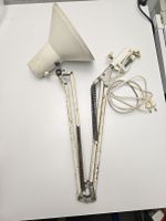 Vintage Architektenlampe / Schreibtischlampe, altweiss