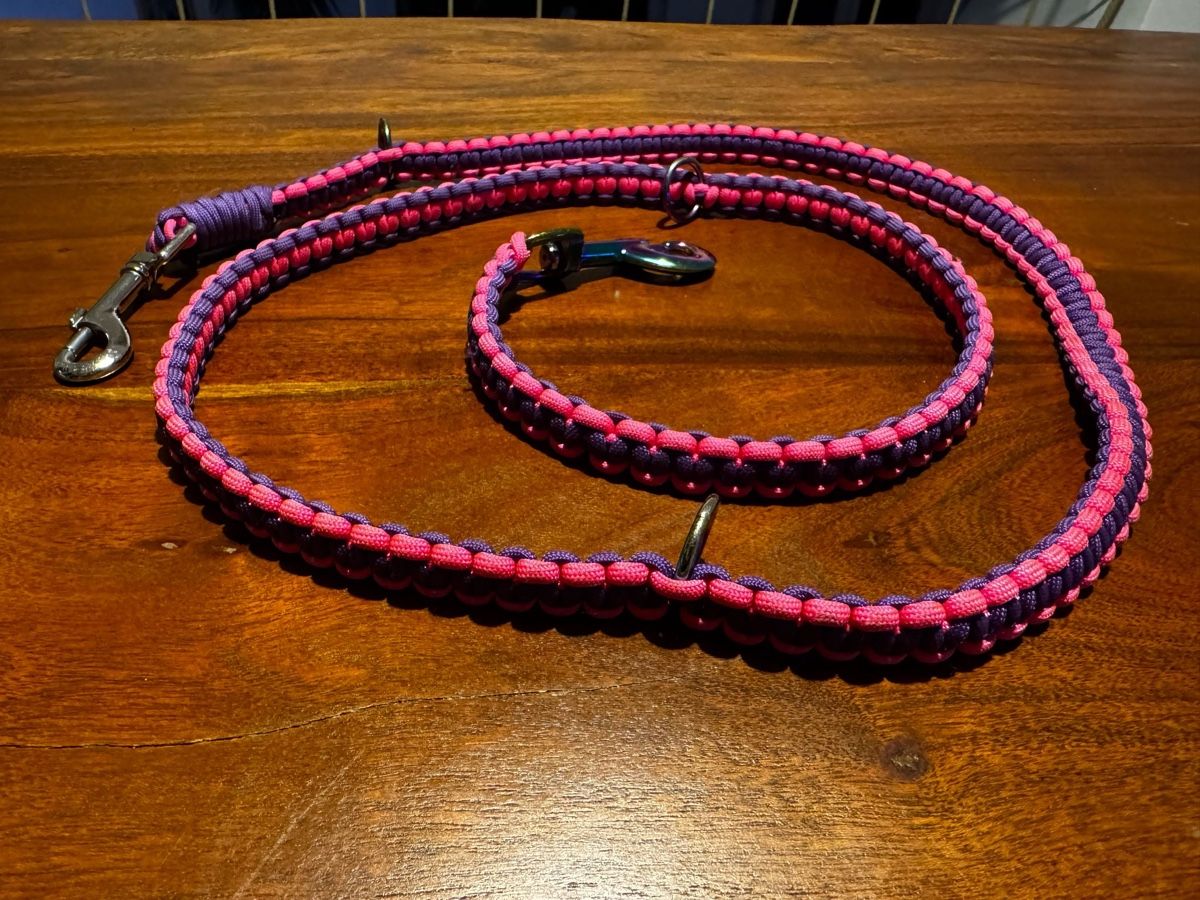 Guinzagli & Collari: Hundeleine pink/violett – Nuovo e nell'imballaggio originale da Egg b. Zürich venduto da Brocki_Insel_Egg 1