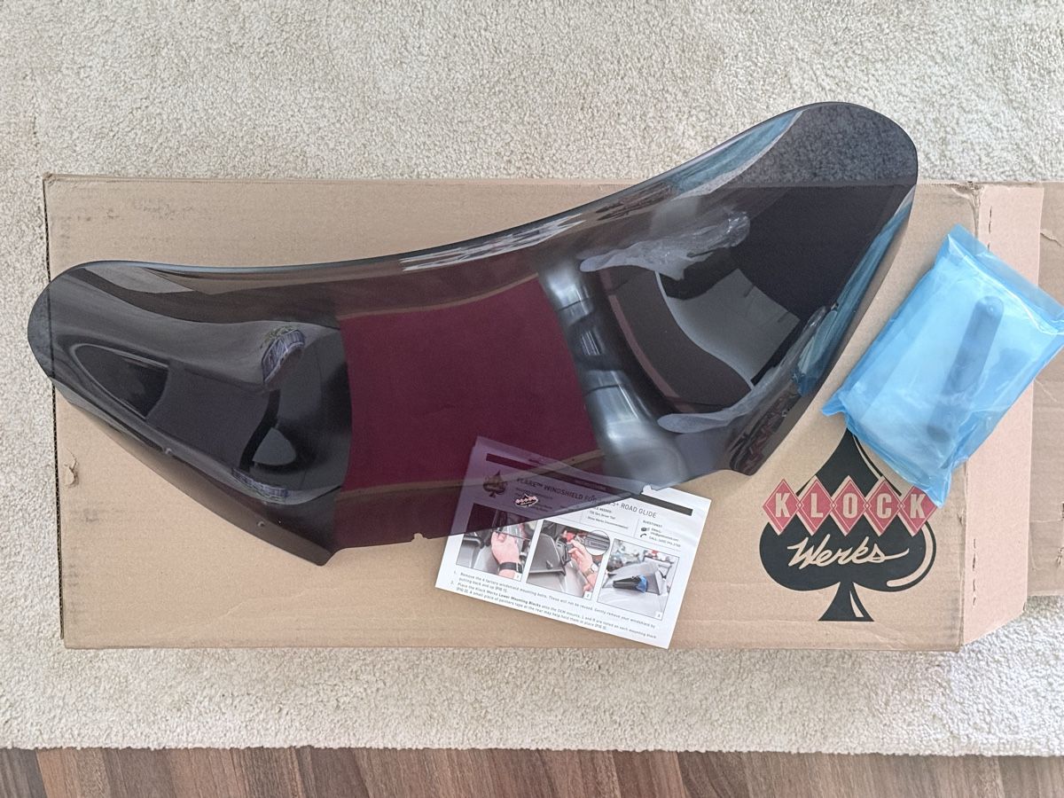 Tutti i ricambio per moto: Harley-Davidson Road Glide ab 2023.5 - Klock Werks 15" – Nuovo (secondo la descrizione) da Sargans venduto da Basebleed 2