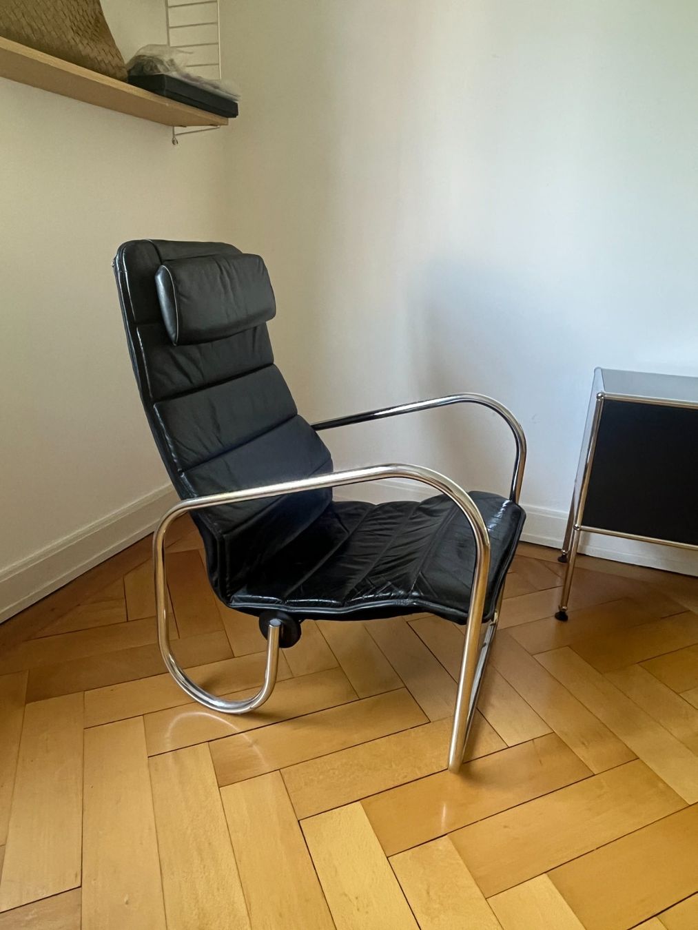 Strässle Poltrone: Bauhaus Sessel von Hans Eichenberger fur Strässle – Usato da Zürich venduto da Dimitreezer