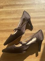 Alberta Ferretti, escarpins en soie, taille 37