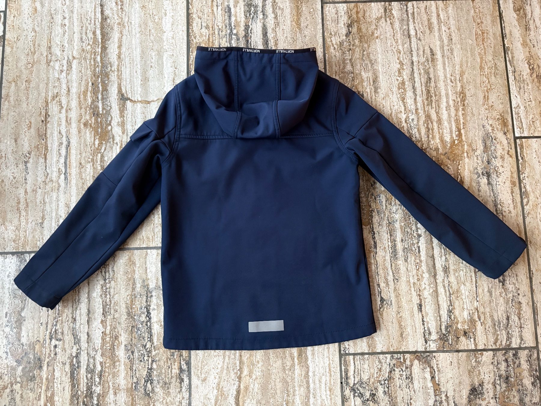 C&A Vestes & Manteaux: Softshelljacke Jacke Grösse 140 C&A – D'occasion à Nürensdorf par Yellowstone09 2