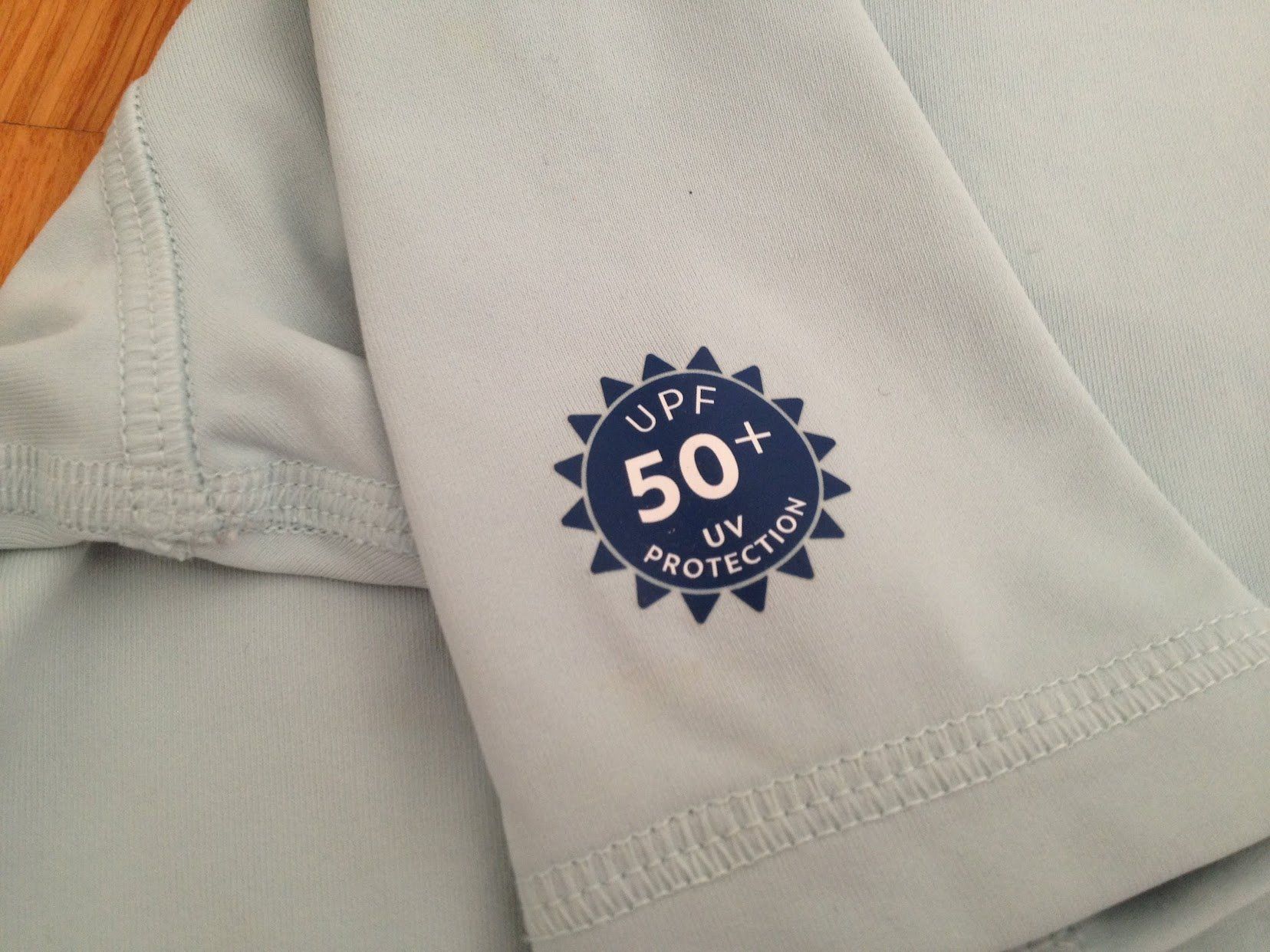 Chemises, T-shirts & Polos: UPV Shirt 50+ – D'occasion à Dübendorf par Fip05 1