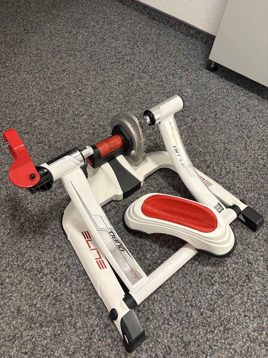 Hometrainer: Elite Quobo Fluid Rollentrainer – Gebraucht aus Kerzers von Neuhaus5 2