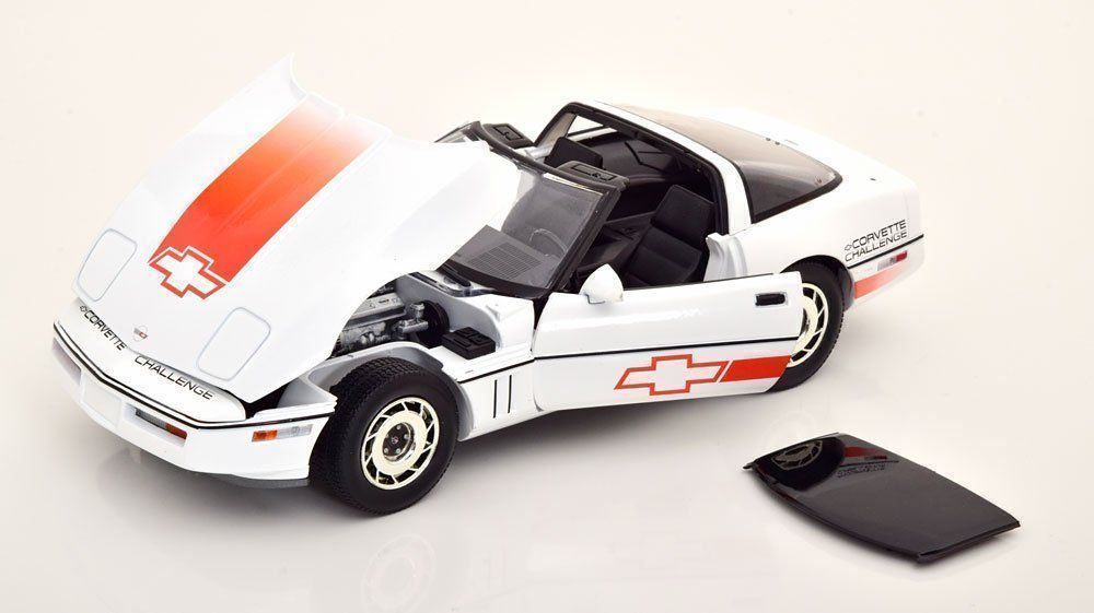 Chevrolet Modellautos: Chevrolet Corvette C4 "1988 Corvette Challenge weiss / rot / – Neu und originalverpackt aus Gerlafingen von espero88 2