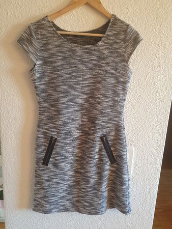 Damen Kleid Marke XYendi S/M