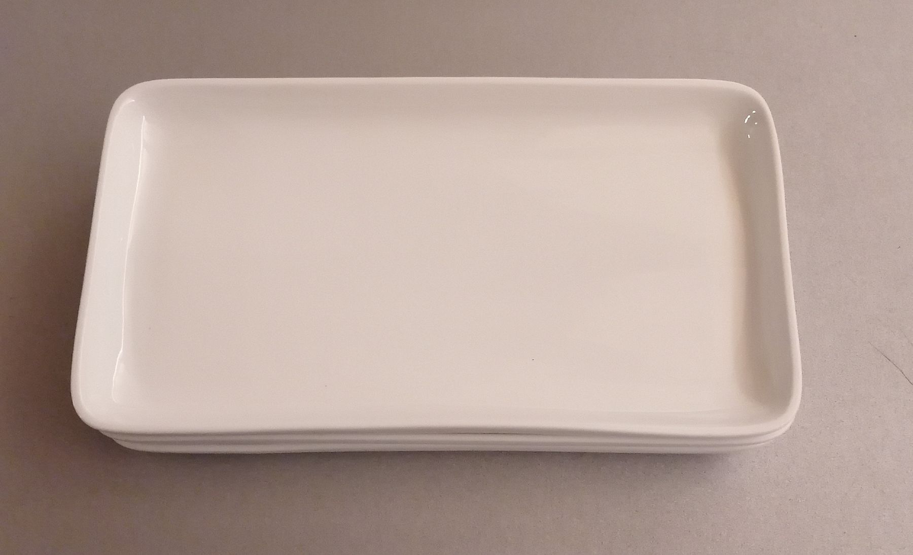 Piatti: 6 rechteckige Teller 22 x 12 cm – Nuovo (secondo la descrizione) da Schwarzenegg venduto da musi09 2