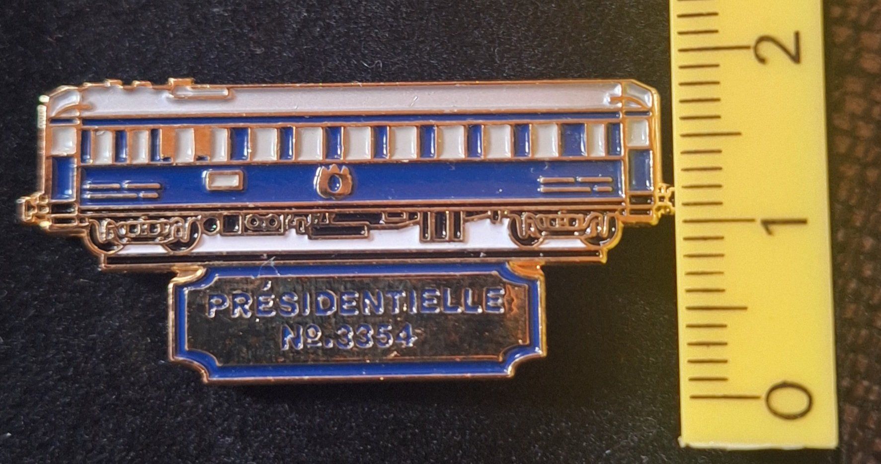 Placchette & Badge: Pin Zug PRÉSIDENTIELLE No. 3354 – Usato da Zug venduto da Sdoerfli