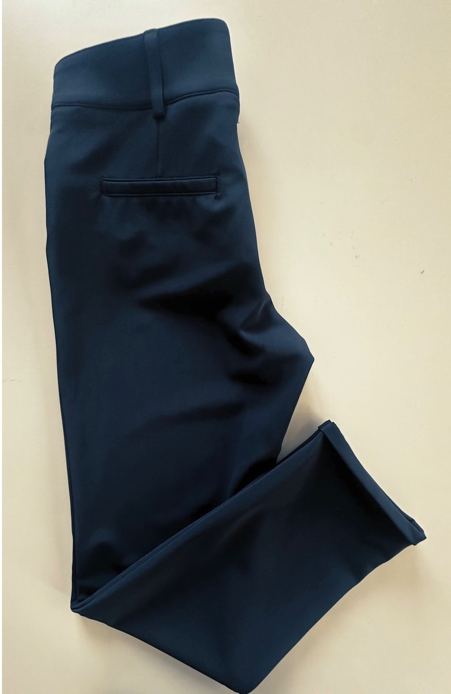 Cambio Pantaloni: Cambio Hose Damen 36 – Usato da Liestal venduto da Ballybs 1