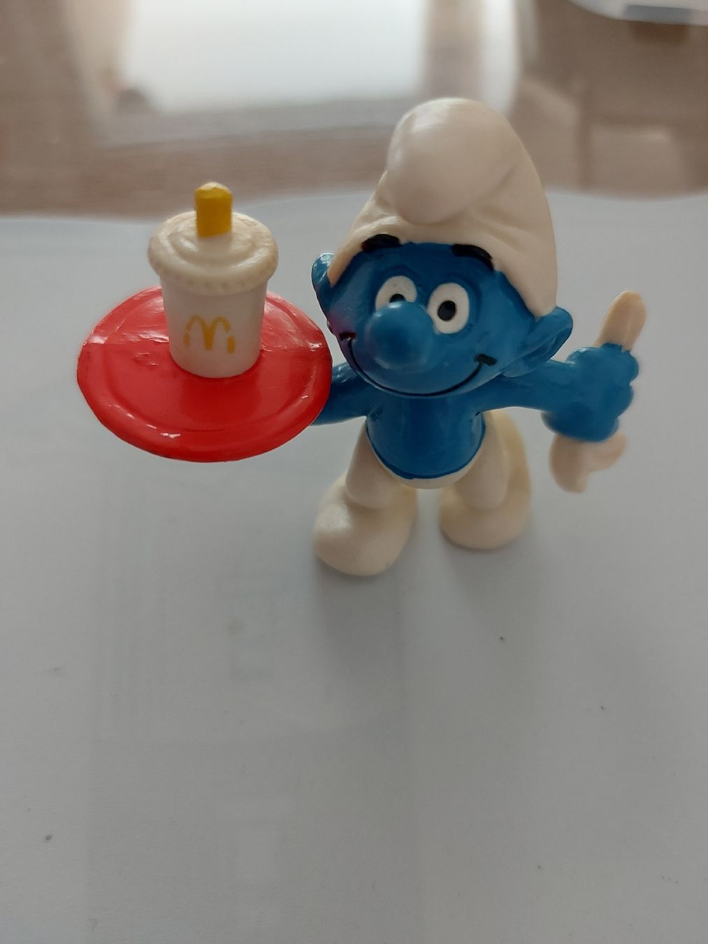 Mc Donald's Statuette: Kellner Schlumpf Mc Donalds – Nuovo (secondo la descrizione) da Rothrist venduto da Stranglehold