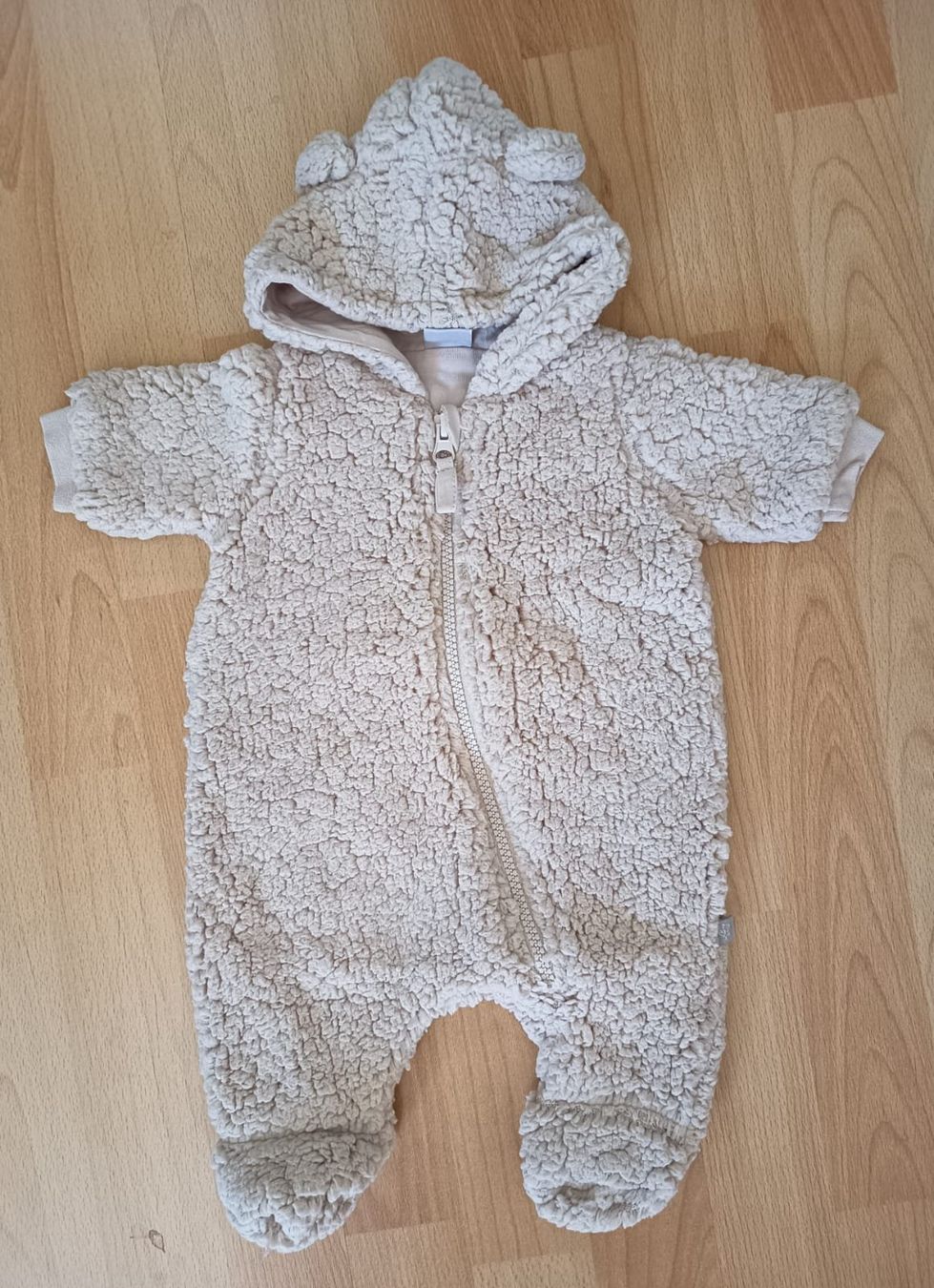 Babyanzüge: Teddy-Anzug Gr. 50 NEUWERTIG – Neu (gemäss Beschreibung) aus Mellingen von lor_2twl