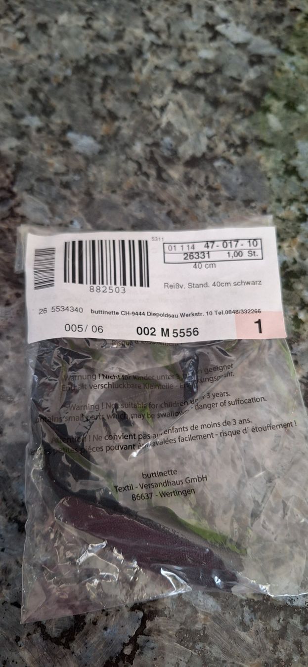 Stoffe: Reissverschluss 40cm schwarz – Gebraucht aus Wetzikon ZH von NaWetzi 2