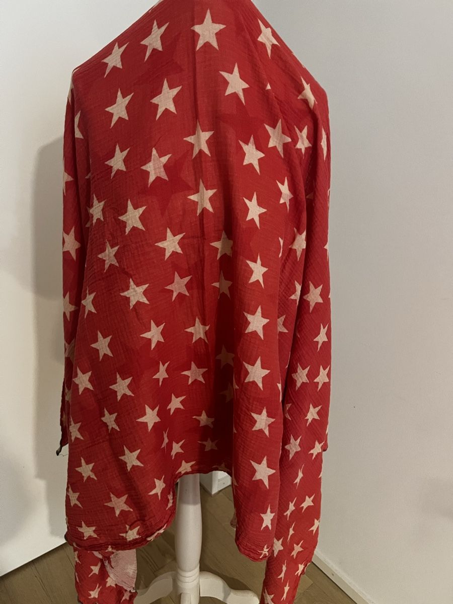 Foulards, Tücher & Schals: Roter Schal mit Sternenmuster - 2 seitig – Gebraucht aus Zürich von Marianne72 1