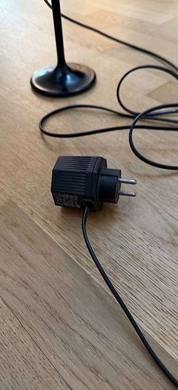 Lampen: Tischlampe – Gebraucht aus Zürich von iri_z8qj 1