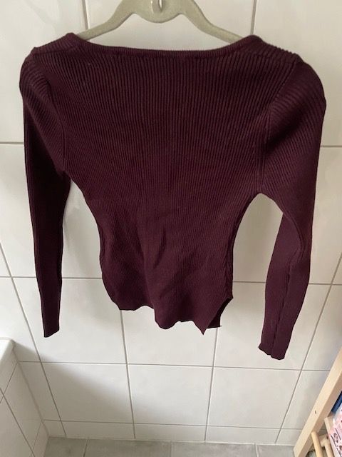 Maglioni & Felpe: JP burgunderroter herzförmiger Ausschnitt onesize – Usato da Zürich venduto da Pony74 1