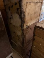 schwerer, massiver Tresor / Safe (Antik)