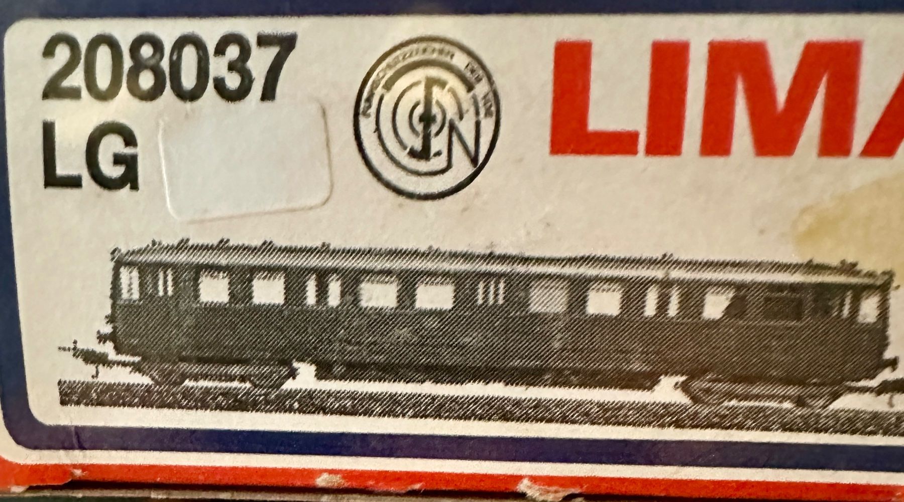 Lima Modellini di ferrovie: Lima 208037 LG Triebwagen DB H0 rot – Nuovo e nell'imballaggio originale da Burgdorf venduto da Gedora 1