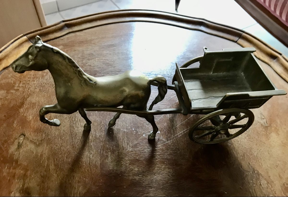 Statuette: Pferd mit Anhänger,  beides aus Messing – Usato da Hermetschwil - Staffeln venduto da Juergso