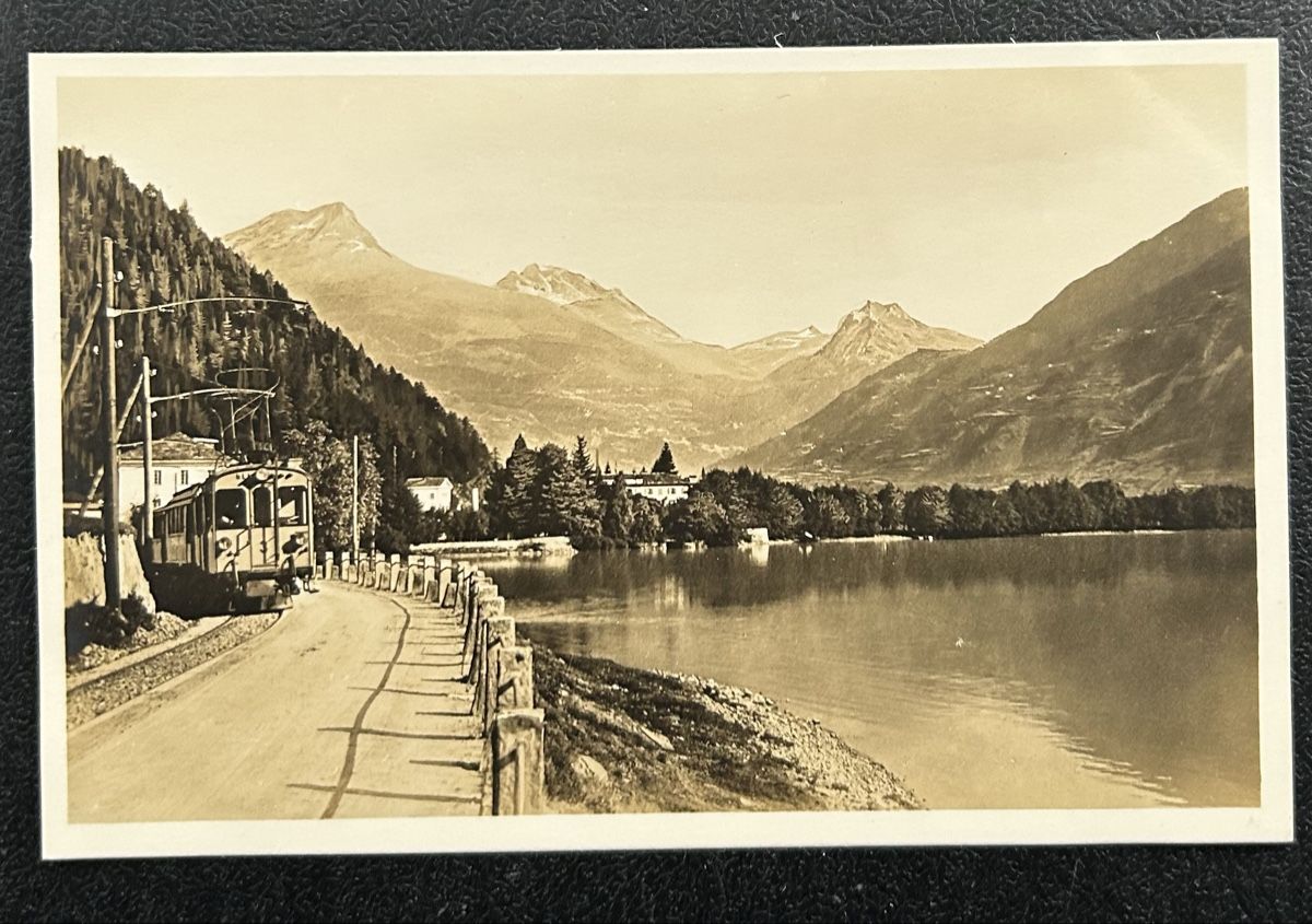 Cartoline postali: Fotokarte La Prese mit Berninabahn  – Usato da Horw venduto da Tellbub