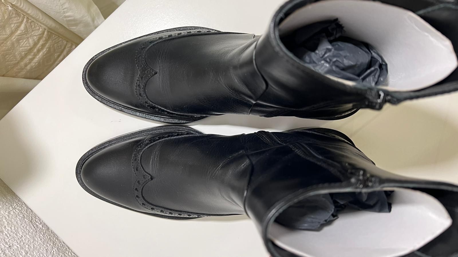 Damenschuhe: Pertini Chelsea Boots – Gebraucht aus Ebmatingen von lwe_x6h5 1
