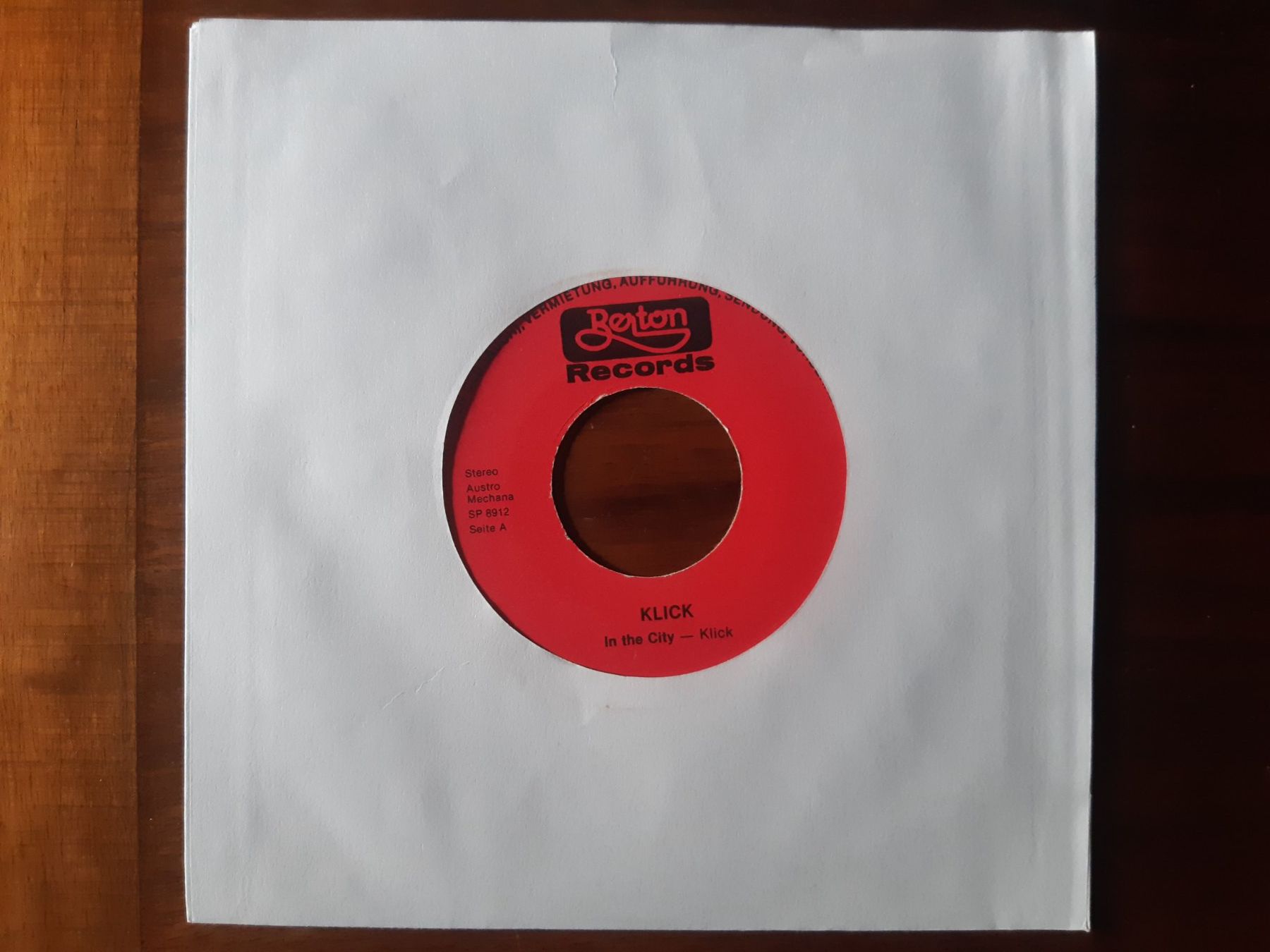 Dischi in vinile: Klick - In The City (7") – Usato da Verscio venduto da giamma1985
