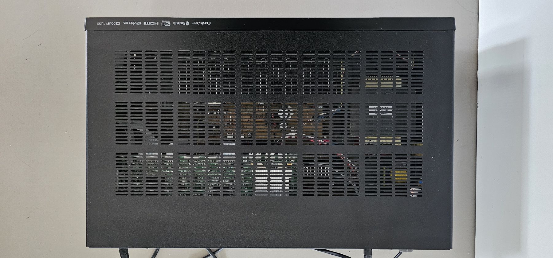 Yamaha Home Cinema: Yamaha RX-V485 AV-Receiver – Difettoso da Basel venduto da vfl_6fbf 1