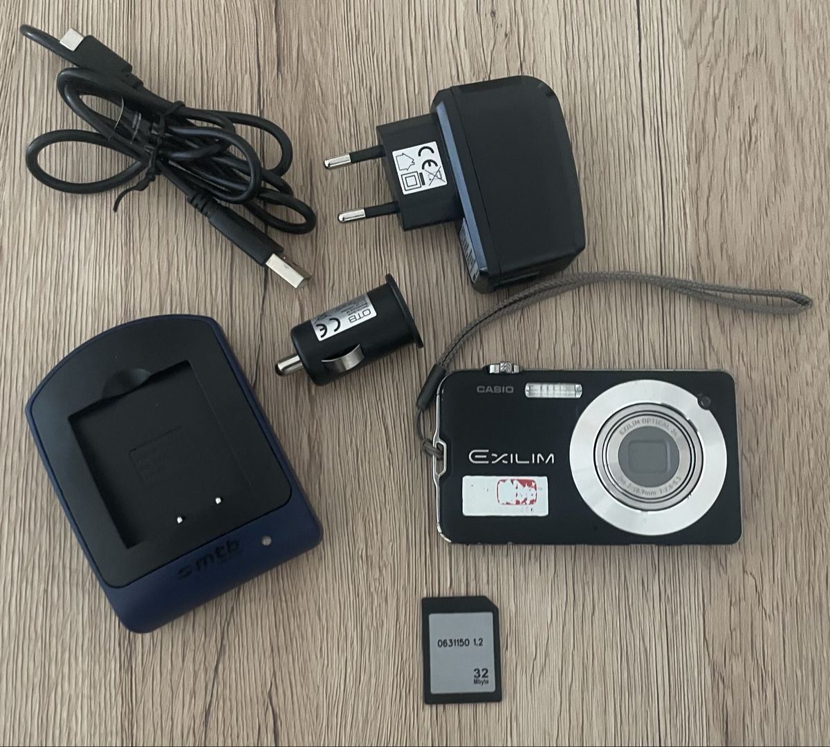 Casio Fotocamera: CASIO EXILIM DIGITALKAMERA – Usato da Plons venduto da wartauchris