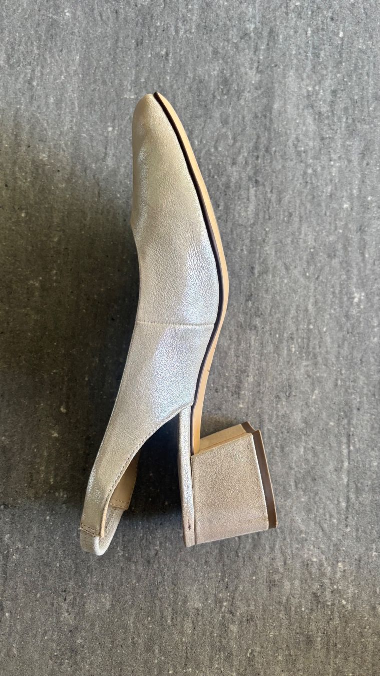 Scarpe da donna: Damenschuhe Caprice Grösse 39 perlfarbig – Nuovo (secondo la descrizione) da Worb venduto da jon_8wpq 2