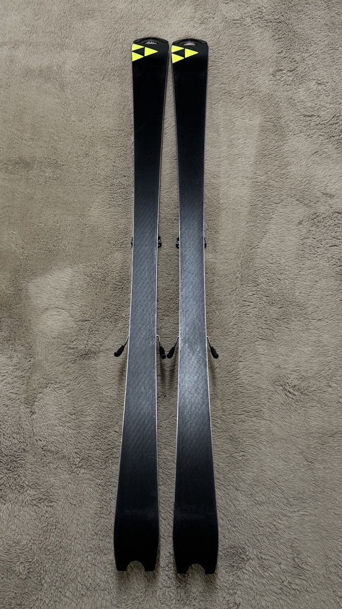 Fischer Sci: Fischer RC4 Race SL Ski 150 cm mit Bindung – Usato da Dietlikon venduto da kickboxer_999 5